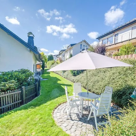 Modern Apartment In Schwalefeld With Garden *