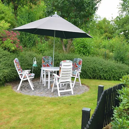 Modern Apartment In Schwalefeld With Garden Apartment *