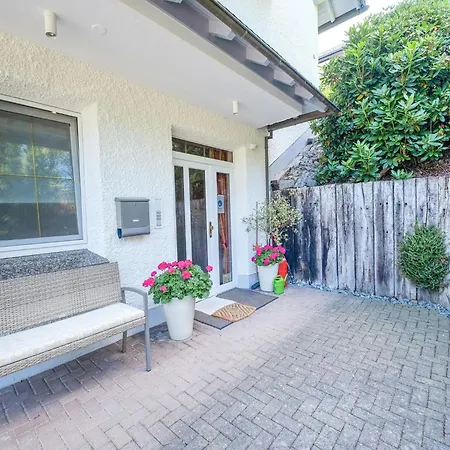 Modern In Schwalefeld With Garden Apartamento Willingen (Upland)