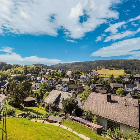 Modern Apartment In Schwalefeld With Garden