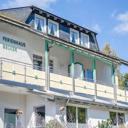 아파트 Modern In Schwalefeld With Garden 빌링겐