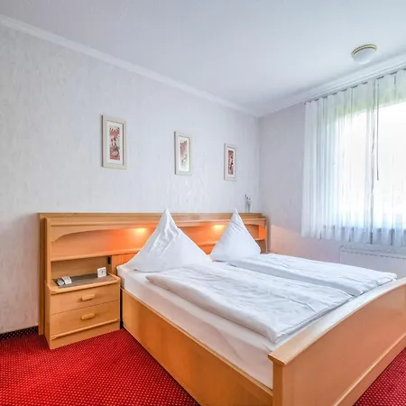 Modern In Schwalefeld With Garden Apartment