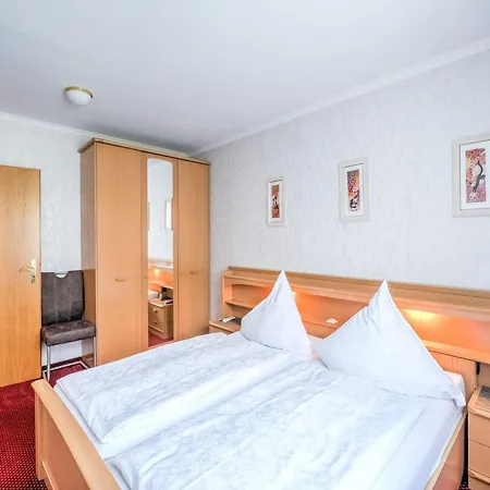 Apartment Modern Apartment In Schwalefeld With Garden *