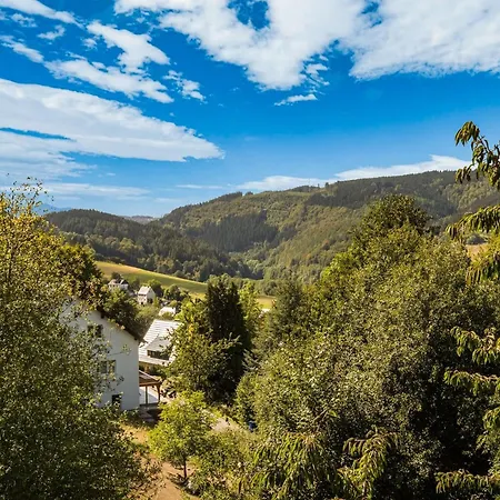 Modern Apartment In Schwalefeld With Garden Apartment *