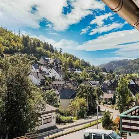 Appartement Modern In Schwalefeld With Garden