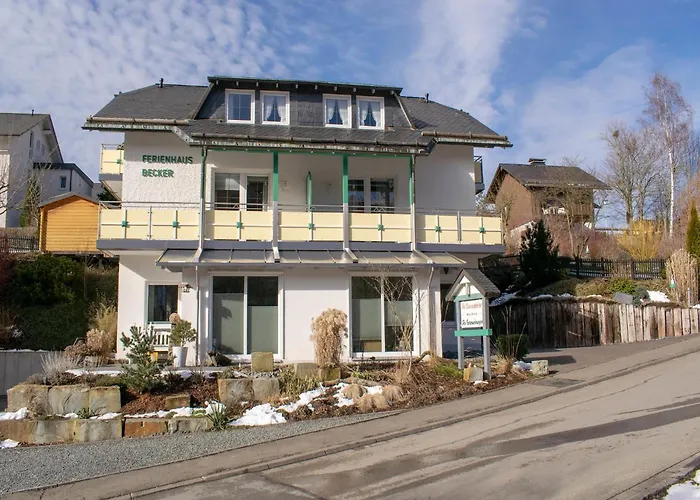 아파트 Modern In Schwalefeld With Garden