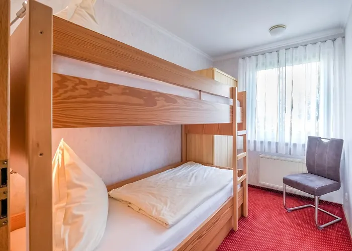 Modern In Schwalefeld With Garden 빌링겐