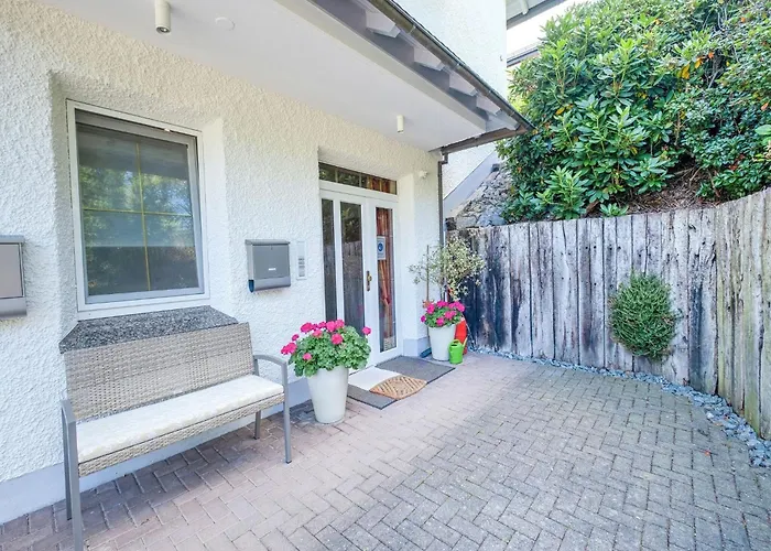 Modern In Schwalefeld With Garden 아파트 빌링겐