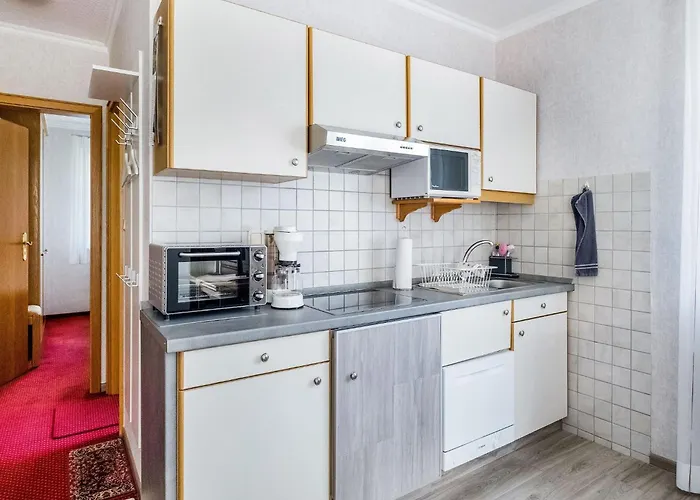 Modern In Schwalefeld With Garden * 빌링겐