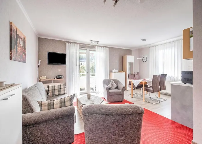 Modern In Schwalefeld With Garden Appartement