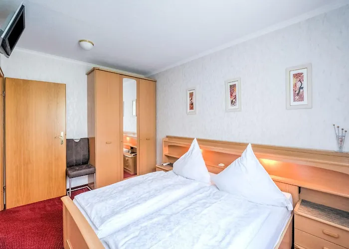 Appartement Modern In Schwalefeld With Garden *